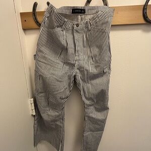 Lioness Women’s Striped Cargo Barrel Pants